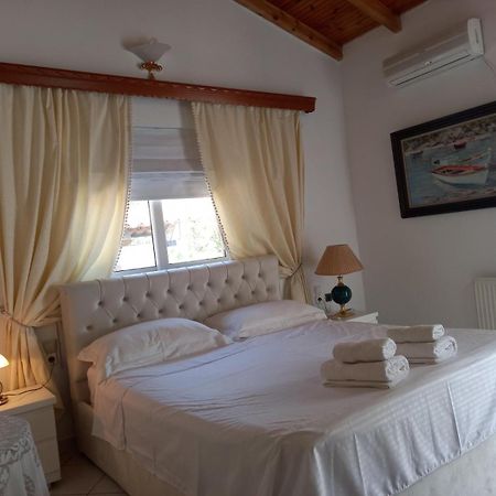 Rosemary House Guest House Sarande Ngoại thất bức ảnh