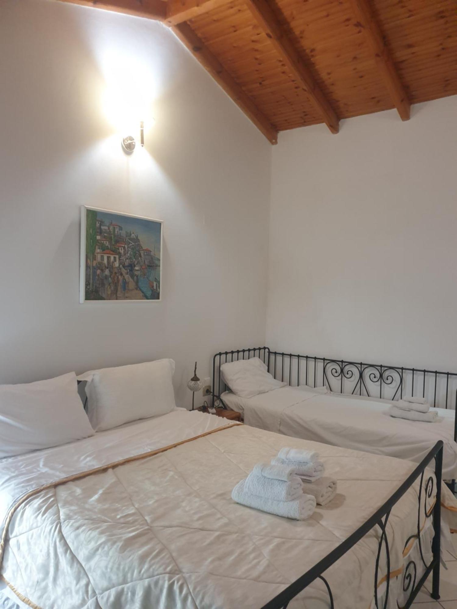 Rosemary House Guest House Sarande Phòng bức ảnh