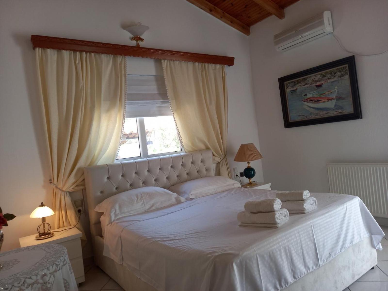 Rosemary House Guest House Sarande Ngoại thất bức ảnh